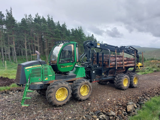 JOHN DEERE 1110E FORWARDER